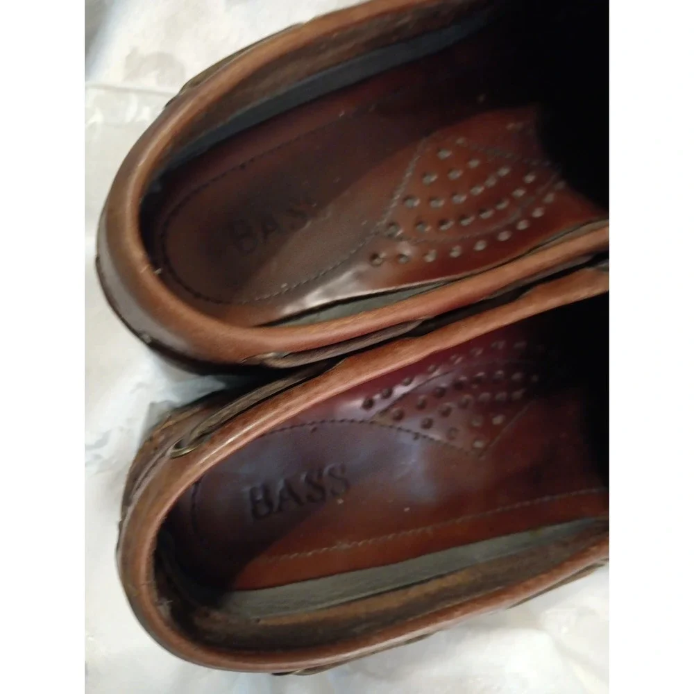 G H Bass Oxblood Red Brown Tassled Kiltie Weejuns Loafers Retro 9.5M Timeless